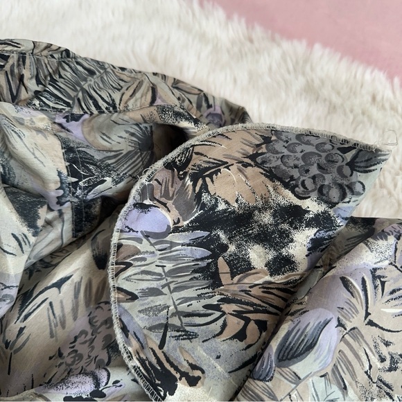 VINTAGE EVIDENCE 100% SILK PATTERNED  BLOUSE - M - Picture 12 of 16